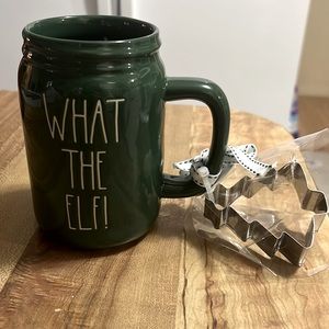 Are Dunn Christmas Mug w/ tree cookie cutter